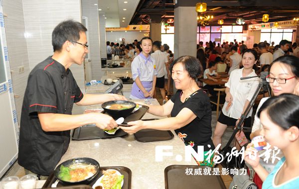 �_������M�F�_��ʳ�ǣ��ڸ��ݷN���넓��Ʒ��