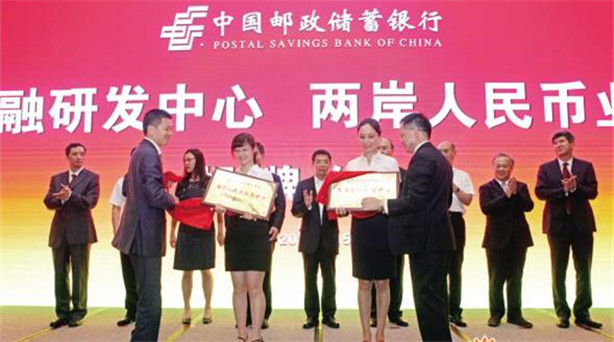 ���{����Փ�����e�� �B�T���캣�{�^���S������