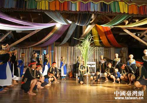 ���r���_�����ݵ��S���