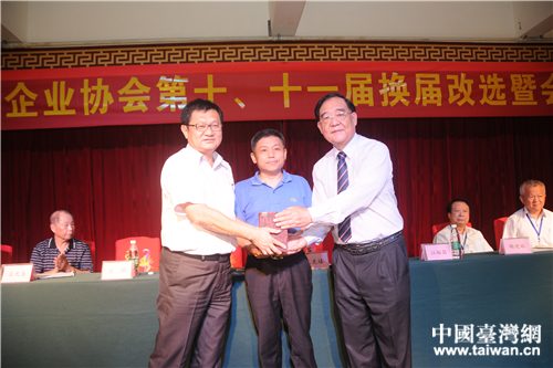 ����ʡ�_(t��i)�k���������������У����ֺ����_(t��i)�f(xi��)���ϕ�(hu��)�L(zh��ng)��ԣ�����ң����S���S�Ľ��Ӄxʽ