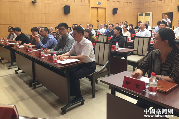 �������S��܊Уͬ�W(xu��)��(hu��)����(hu��)30����o(j��)����(hu��)�F(xi��n)��(ch��ng)��