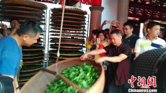 ����_�Ƀɰ��茣�Ҹ�����Ϫ���}���Ļ�