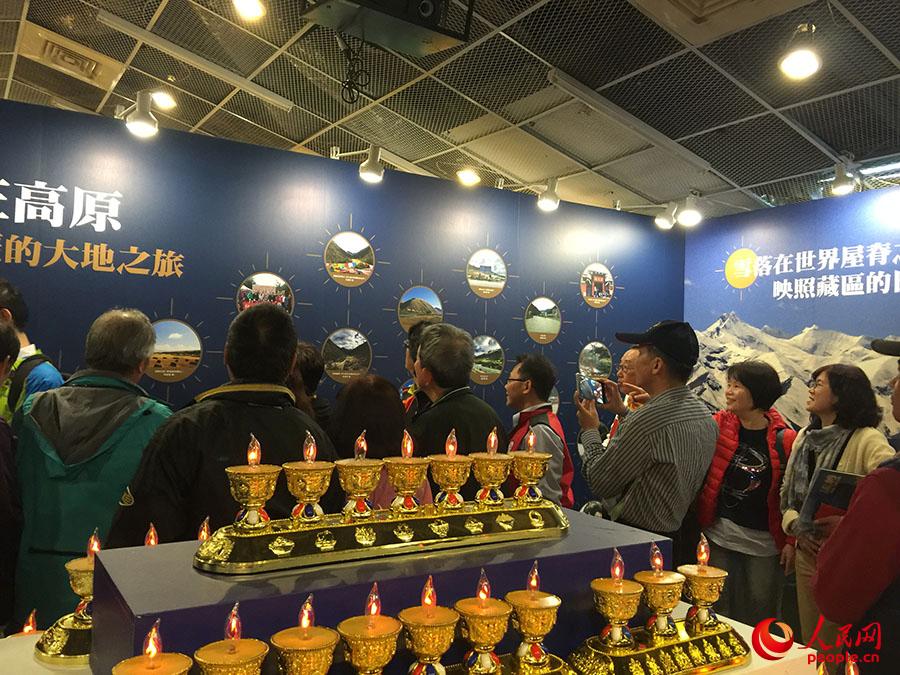 �������A��ý�w���еĲ؅^���zӰչ���_�e�k