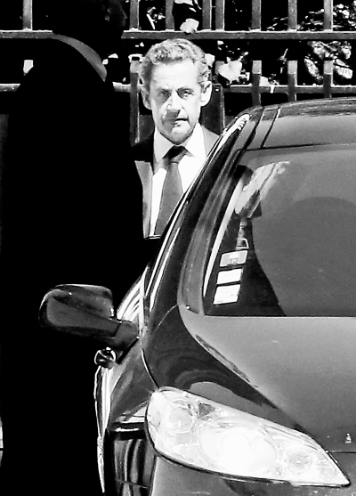 7��2�գ��ڷ������裬����ǰ���y(t��ng)�_���R�x�_�Լ���ס���� ���A��l(f��)