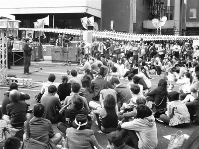 �Ƿ�ռ�I�����C���_�W���������Q��׃�|����x