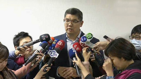 ��ǰ�������Ƿ���2016����ί�����B���ı�ʾ�������hվ�𣬕��o���]