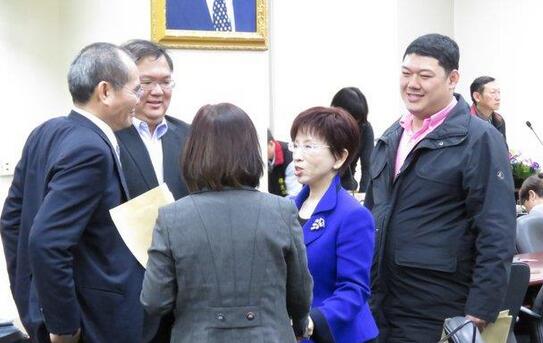 �������������г���(hu��)����г�ί���컥��(d��ng)�����DƬ��(l��i)Դ�����u(p��ng)�磩