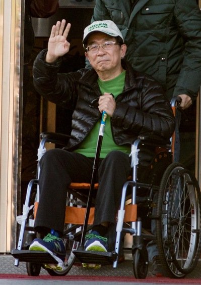 高雄議會民進黨團深夜聯署“特赦”陳水扁提案 高雄議會民進黨團深夜聯署“特赦”陳水扁提案