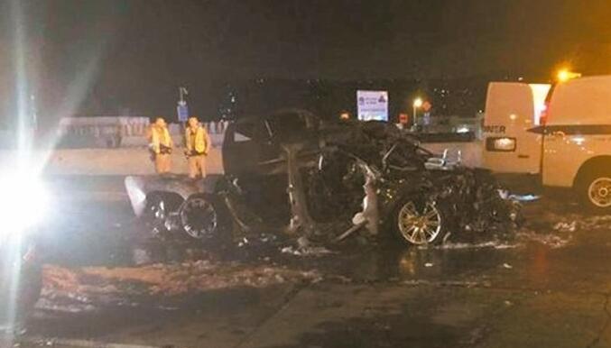 ���������r���F����©�ͣ�����Z��ʮ�׸ߡ������J�飬������܇��ԭ�򡣣��DƬ��Դ���_�����ψ󡷣�