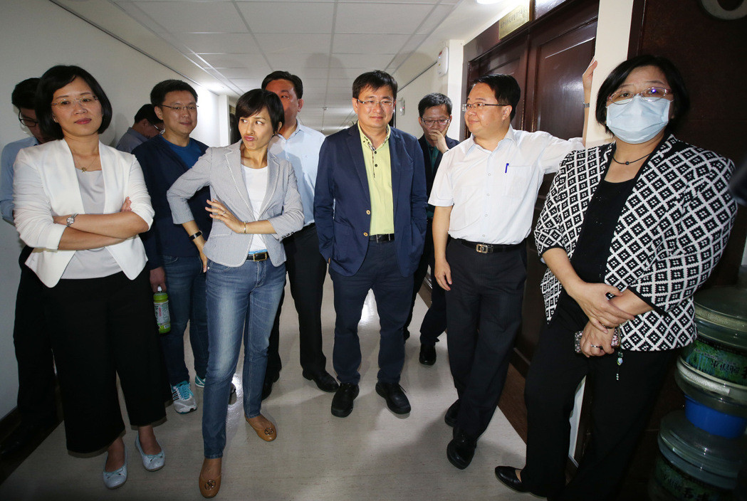 4�������M�h����ί��վ�ڡ�����Ժ���ǃ�������ʂ䓌ռ���h��