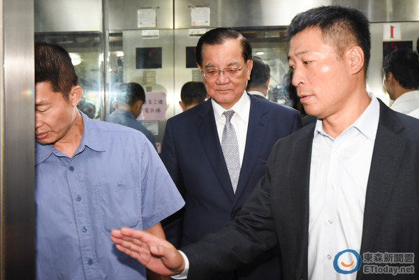 �R�B�����Q����ļ�� �f�������h�����y�P