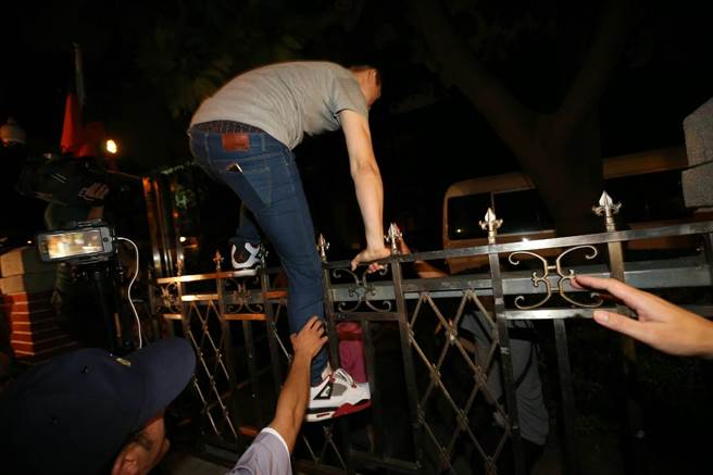 Ⱥ����Խ�����M(j��n)�롰����Ժ�����������������