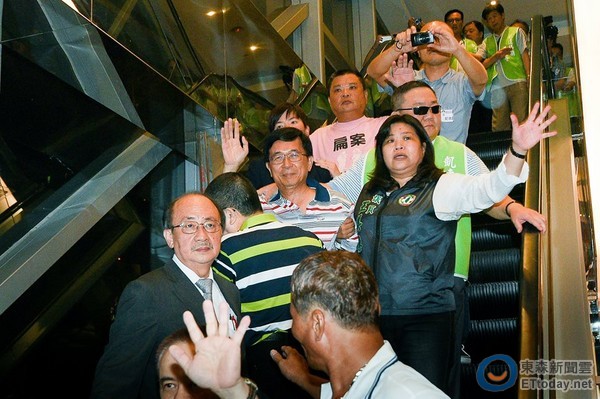 ���D׃���_�бO�z���S�ˮ����Ů���\���_Ļ�r���o