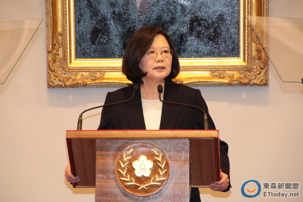 �����A�ԣ���Ӣ���������������_ �ɰ�����ɽyһ