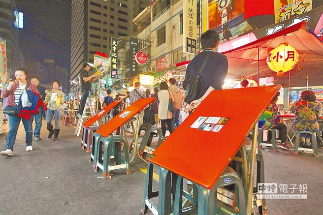 陸客減少、民間投資疲軟 島內GDP連續2個季度下滑 陸客減少、民間投資疲軟 島內GDP連續2個季度下滑