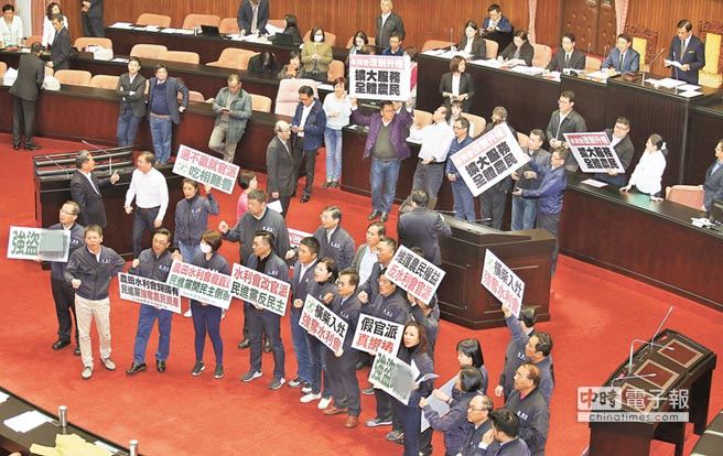 �G�I����ͨ�^�r��ˮ�����Ĺ��ɲݰ� �{�Iŭ�Z"���I"