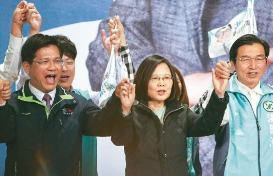 ��Ӣ�ķQ���µ����� �_�Ǐ����ֳ��RӢ����