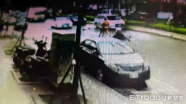 �±�һ���ӱ��ˮ��ְǹ������