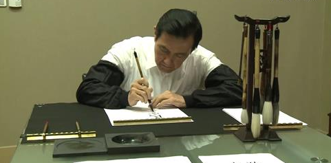 �RӢ�Śv�괺��P�c��������Ԅ���ܸ��^�����γɾ�