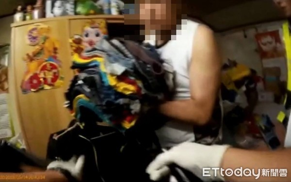 偷514件男士內褲“塞滿衣柜” 怪盜:只為了搜集 偷514件男士內褲“塞滿衣柜” 怪盜:只為了搜集