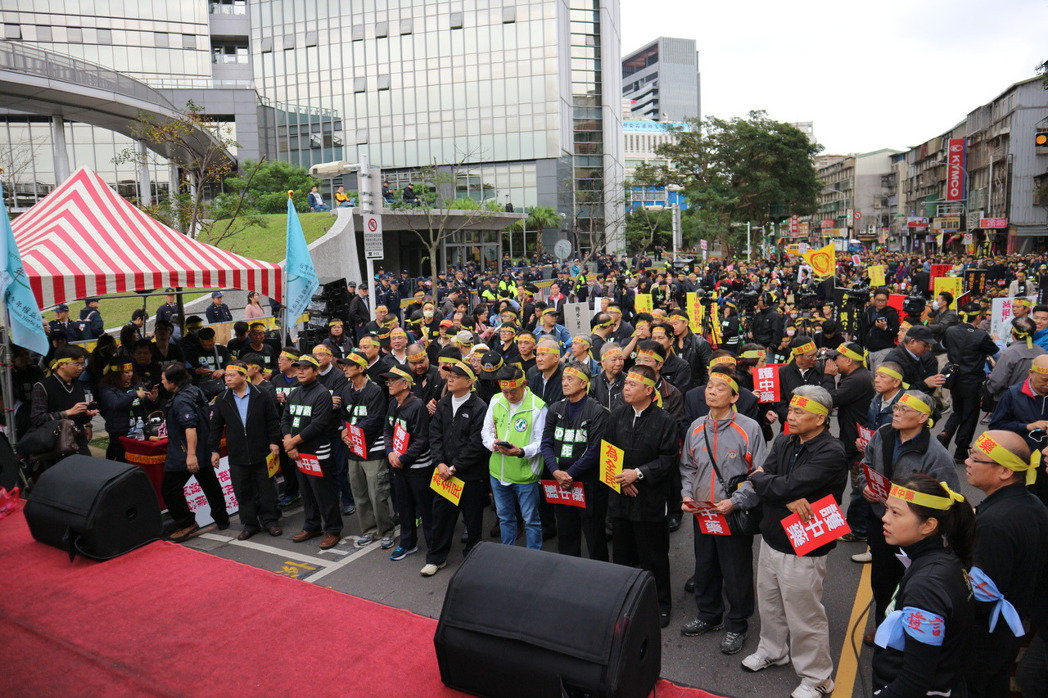 �_(t��i)��(d��ng)����������ŭ��ˎ�̣���ǧ�˰������l(w��i)������