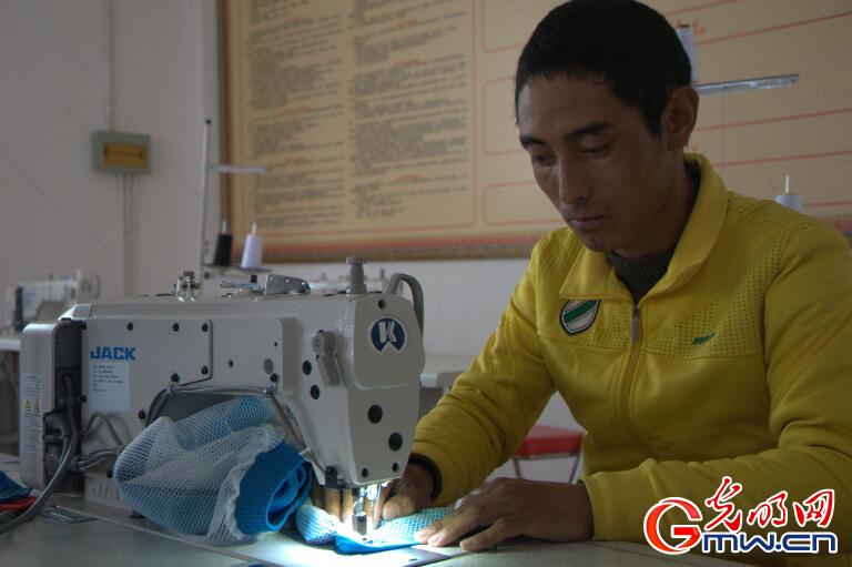 ����ɽ�ϣ�ǧ����z����׌�����ʷ�ؚ���߳���·��