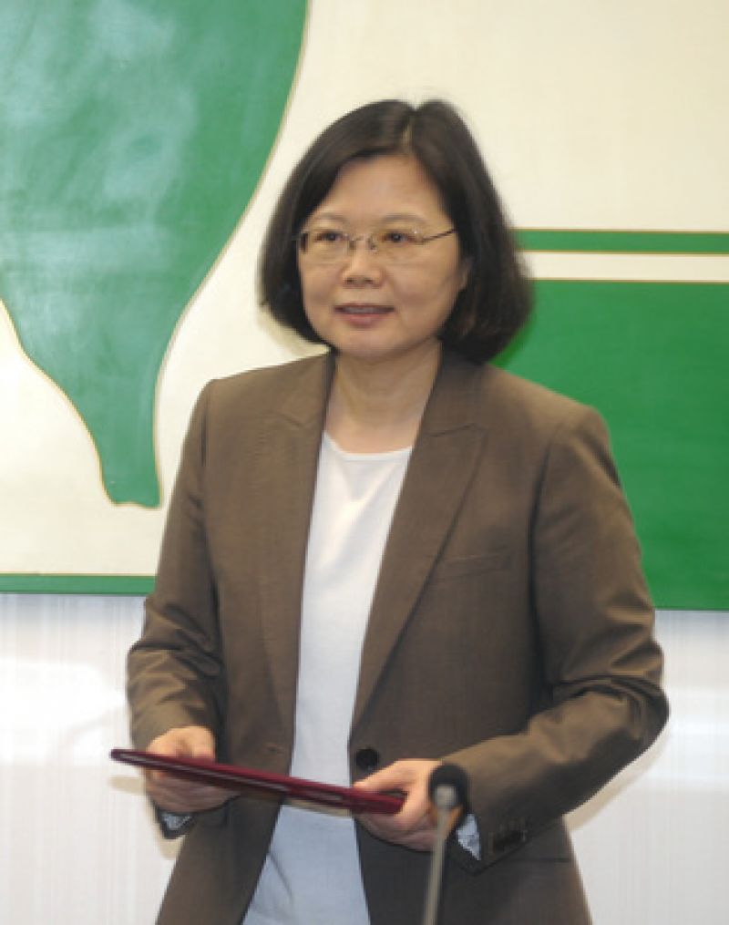 ��Ӣ�������h�г���