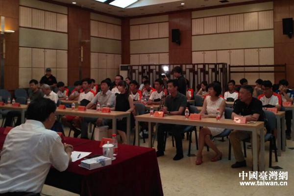 ���m�ɰ� ��ِ�L��--�_�������c�_��һ�н�����Մ��ӛ