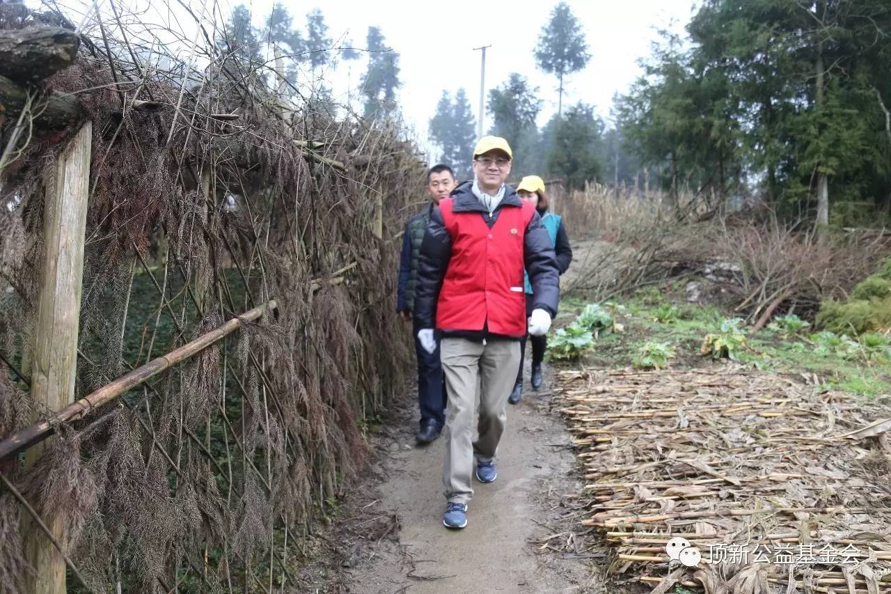 ���䶬�գ���ůͬ�С�����¹�����������ο���M�Еr