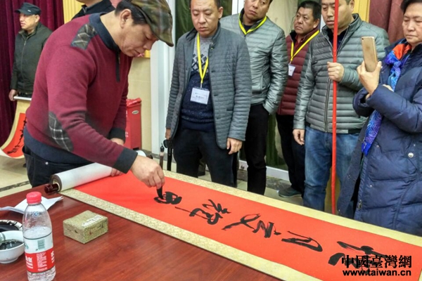 ���_(t��i)��^(q��)�����_(t��i)ҕ�l�B�����ɰ�ͬ������Ԫ��