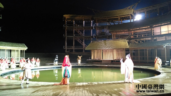 家事國事兩相宜:話劇《草廬·諸葛亮》的智圣傳奇 家事國事兩相宜:話劇《草廬·諸葛亮》的智圣傳奇