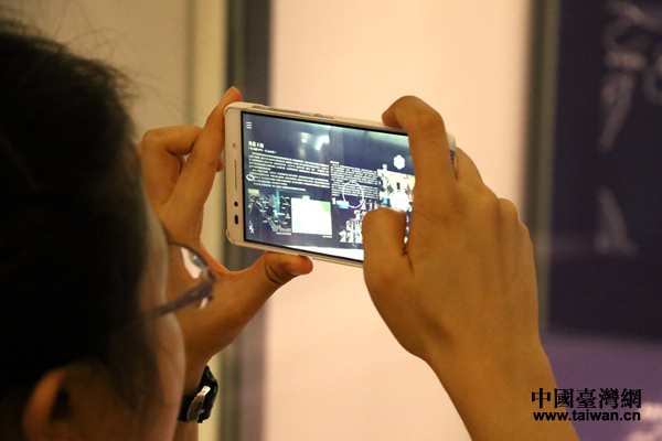 �ɰ������R�^�еĴ������У��D���g����ǧ��