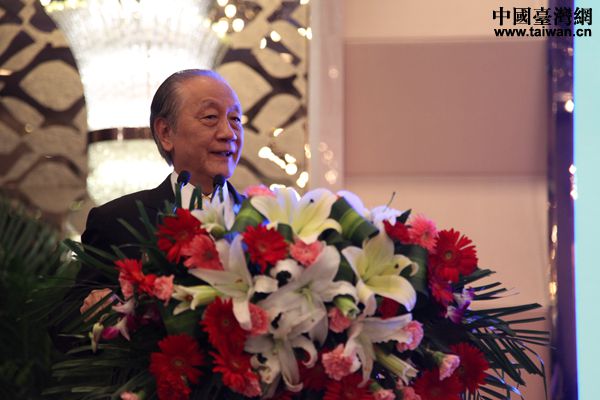 臺灣新黨主席郁慕明致辭。(中國臺灣網 袁楚 攝) 臺灣新黨主席郁慕明致辭。(中國臺灣網 袁楚 攝)